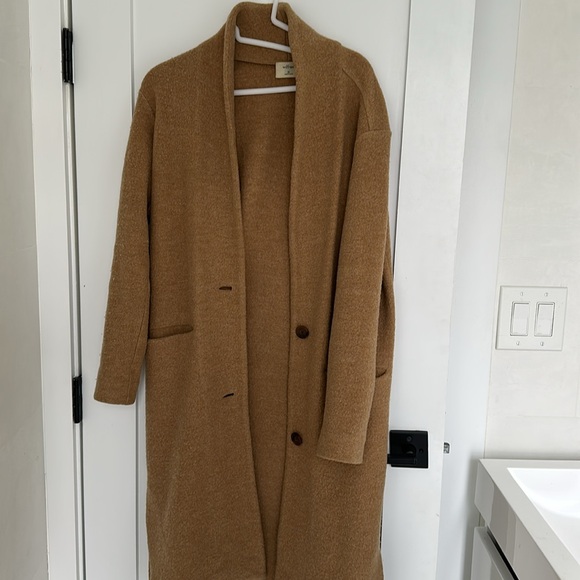 Aritzia - Wilfred Dujardin Jacket in Camel - Picture 3 of 3